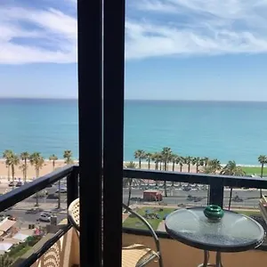 https://studio-appartement-front-line-beach-aloha-playa-benalmadena.es-andalucia.com